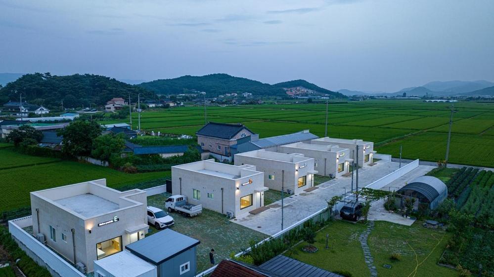 Gyeongju Hathor Pool Villa Exterior photo